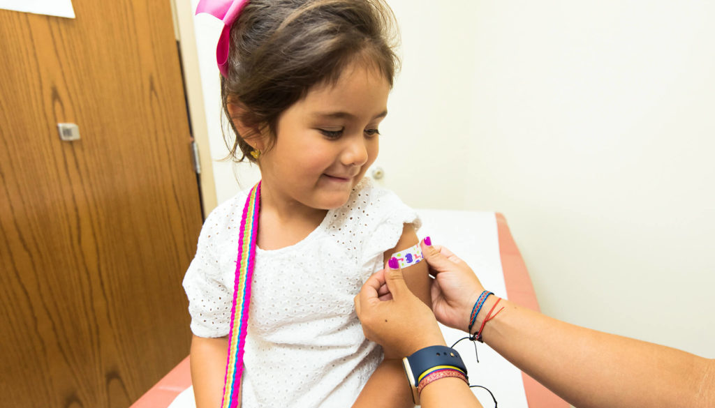 Child-vaccination-Immunizations
